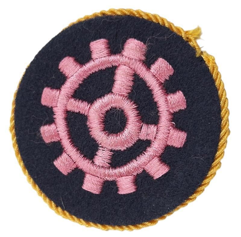 un écusson de forgeron de la Wehrmacht, Collections, Objets militaires | Seconde Guerre mondiale, Enlèvement ou Envoi