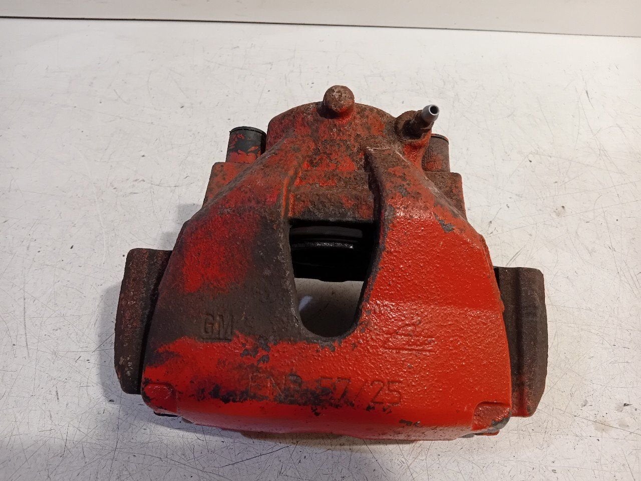 Remklauw links voor Opel Astra, Onderdelen@venauto.nl, Van der Ven Autorecycling B.V., Gebruikt, Ettenseweg 76, 4706 PB Roosendaal, The Netherlands