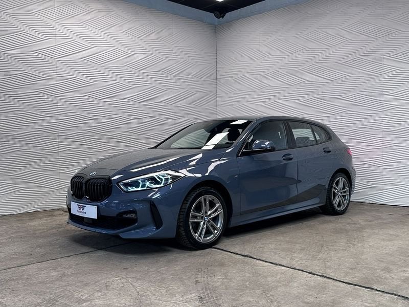 BMW Série 1 116d*AUT*M-SPORT*CARPLAY*SHADOW*LED*, Auto's, 1 Reeks, Gebruikt, https://public.car-pass.be/vhr/1d50360f-d54e-4b61-9f04-b6d690bb4b2e