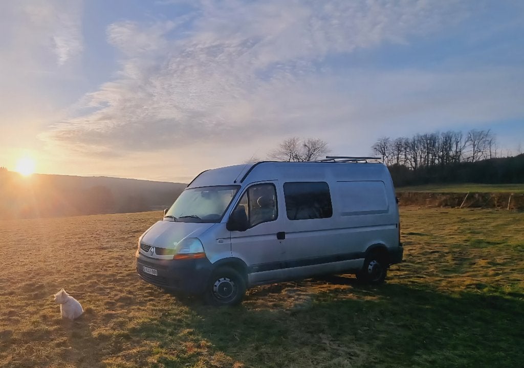 Camper-Van Renault Master, Argent ou Gris, Achat, 2500 cm³, Autre carrosserie