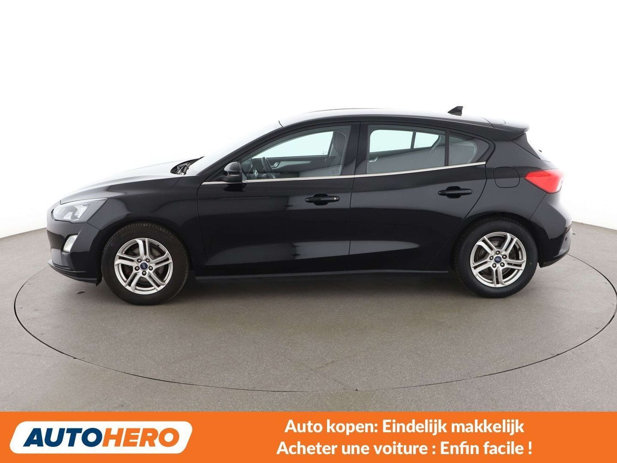 Ford Focus 1.0 EcoBoost Cool&Connect (bj 2020), Stof, Gebruikt, https://public.car-pass.be/vhr/d1e38754-5403-4b24-b87e-9fef5eb23ff5