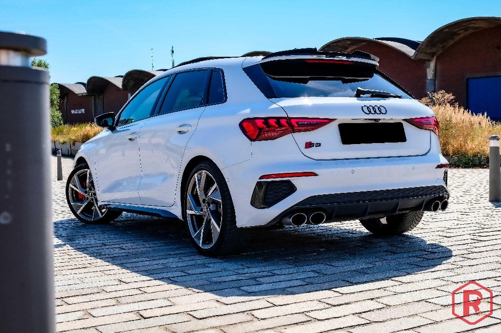 Audi S3 Sportback Pano AdaptieveCruise Bang&Olufsen, Auto's, Automaat, https://public.car-pass.be/vhr/04174f85-12a3-41c7-ae70-474ab6cc7f01