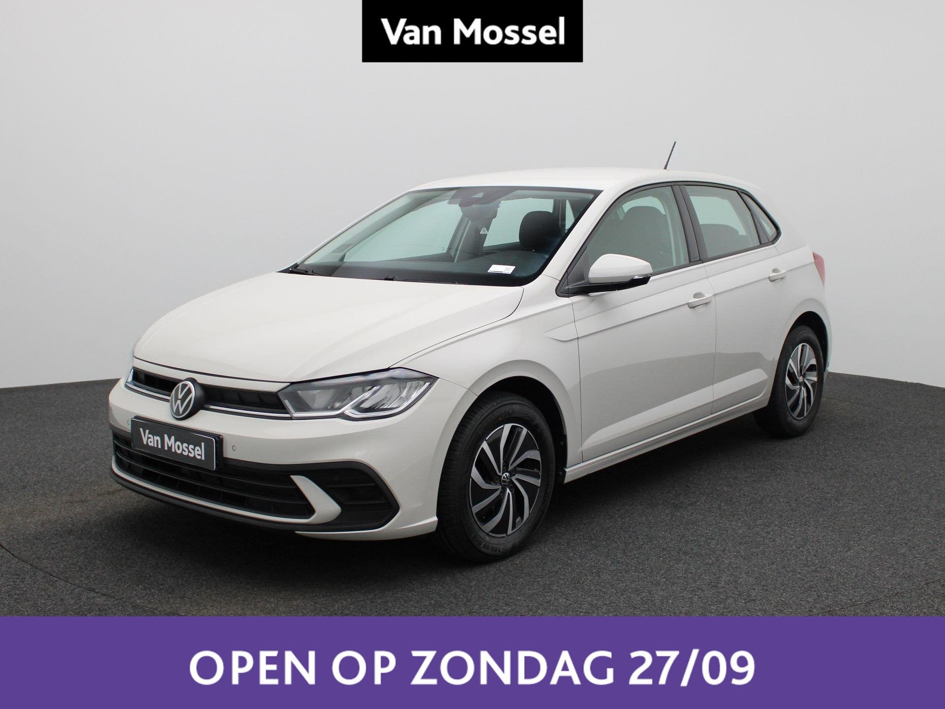 Volkswagen Polo 1.0 TSI Life NAVI | CAMERA | ECC, Auto's, Voorwielaandrijving, Stof, Gebruikt, Zwart
