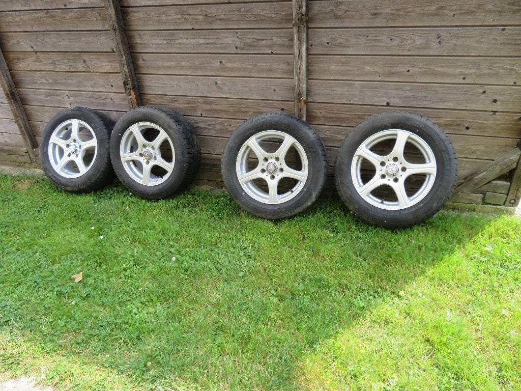 mercedes velgen met banden  zeer mooie set, Autos : Pièces & Accessoires, Pneus & Jantes, Pneu(s), Enlèvement