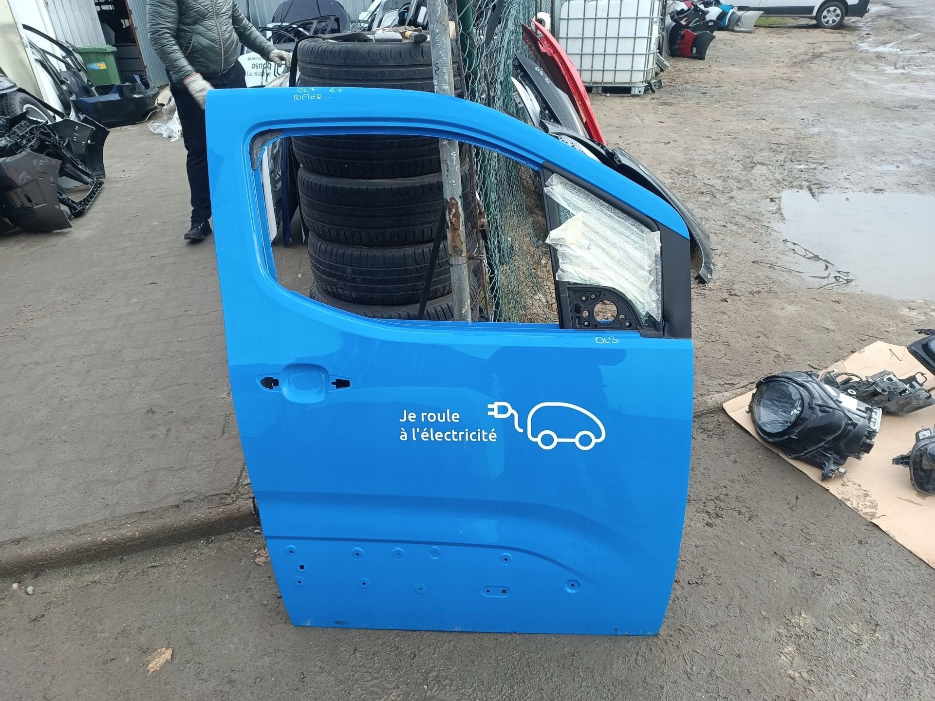 Rifter Berlingo Combo Portier Rechts, Gebruikt, Citroën, Taurusavenue 1
2132 LS  Hoofddorp, NL, Privacyrights-citroen@mpsa.com