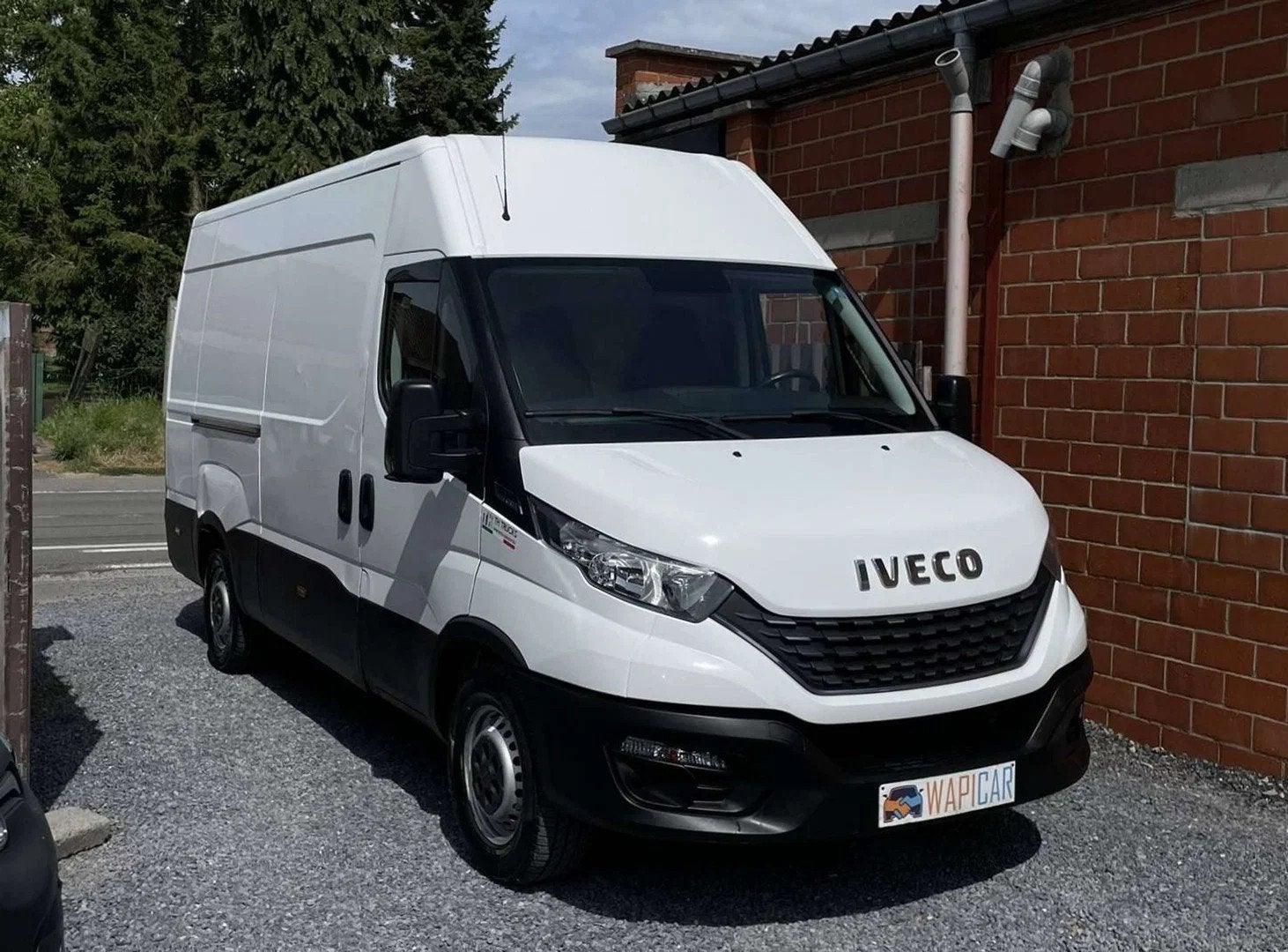 Iveco Daily 2.3d 35s14 L3h2 *Camera*TVA (bj 2020), 100 kW, Stof, 4 cilinders, Iveco