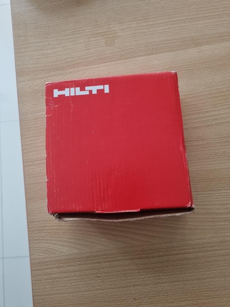 Hilti slijpschijven, Ophalen