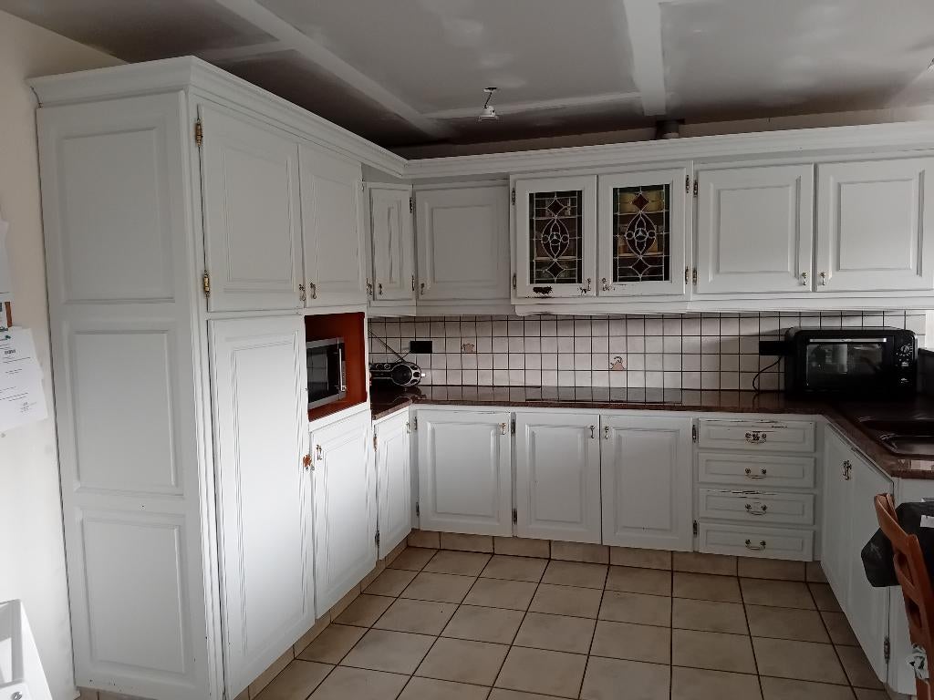 Hoekkeuken in kerselaar, Ophalen, Gebruikt, Wit, Hoekkeuken