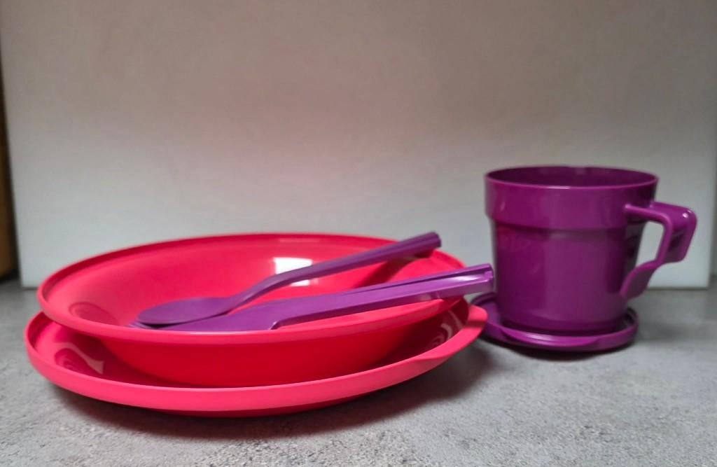 Tupperware™ « Set Déjeuner - Aloha » rouge et violet, Envoi, Neuf, Rouge, Boîte