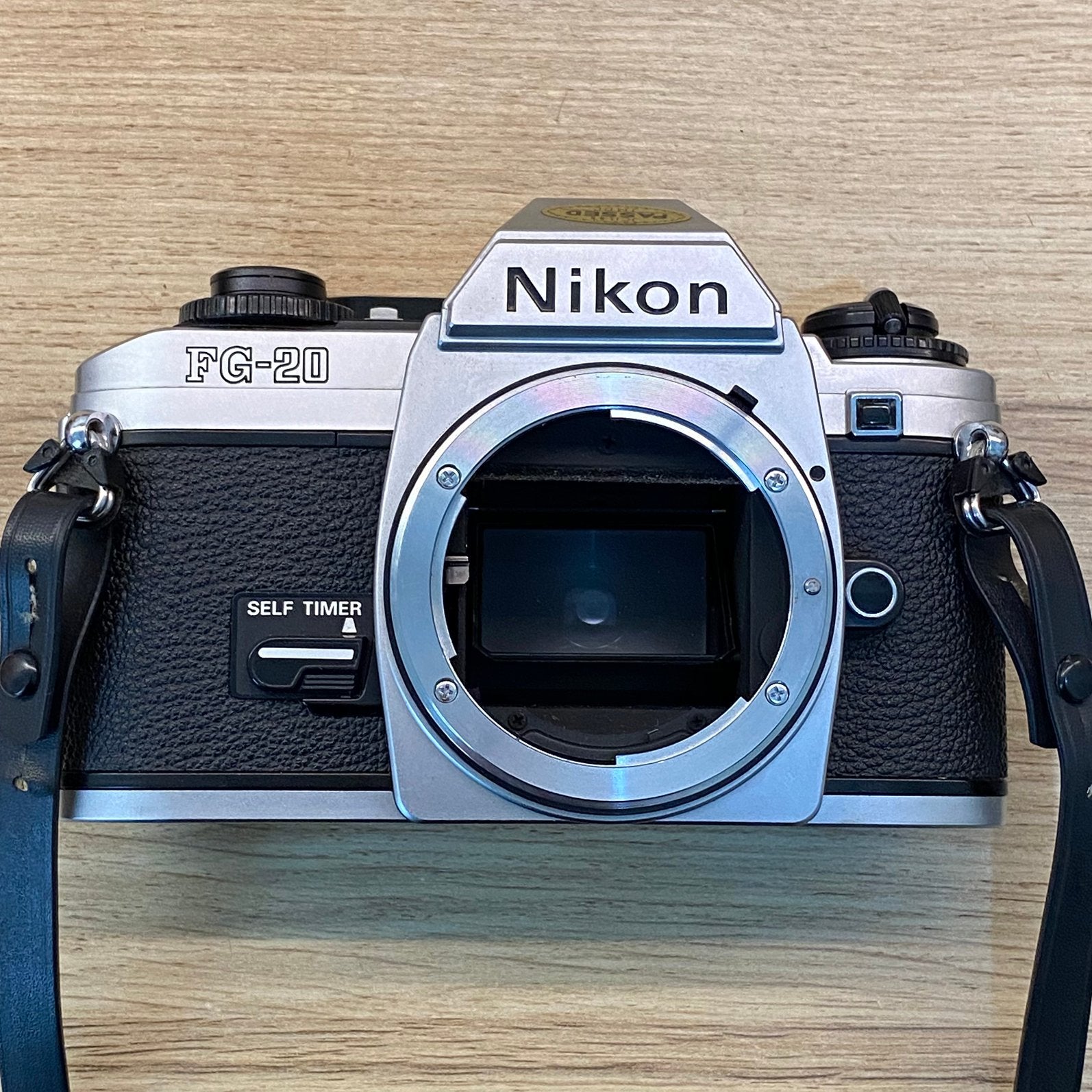 Nikon FG-20, boîtier *comme neuf, Enlèvement ou Envoi, Comme neuf, Reflex miroir, Nikon