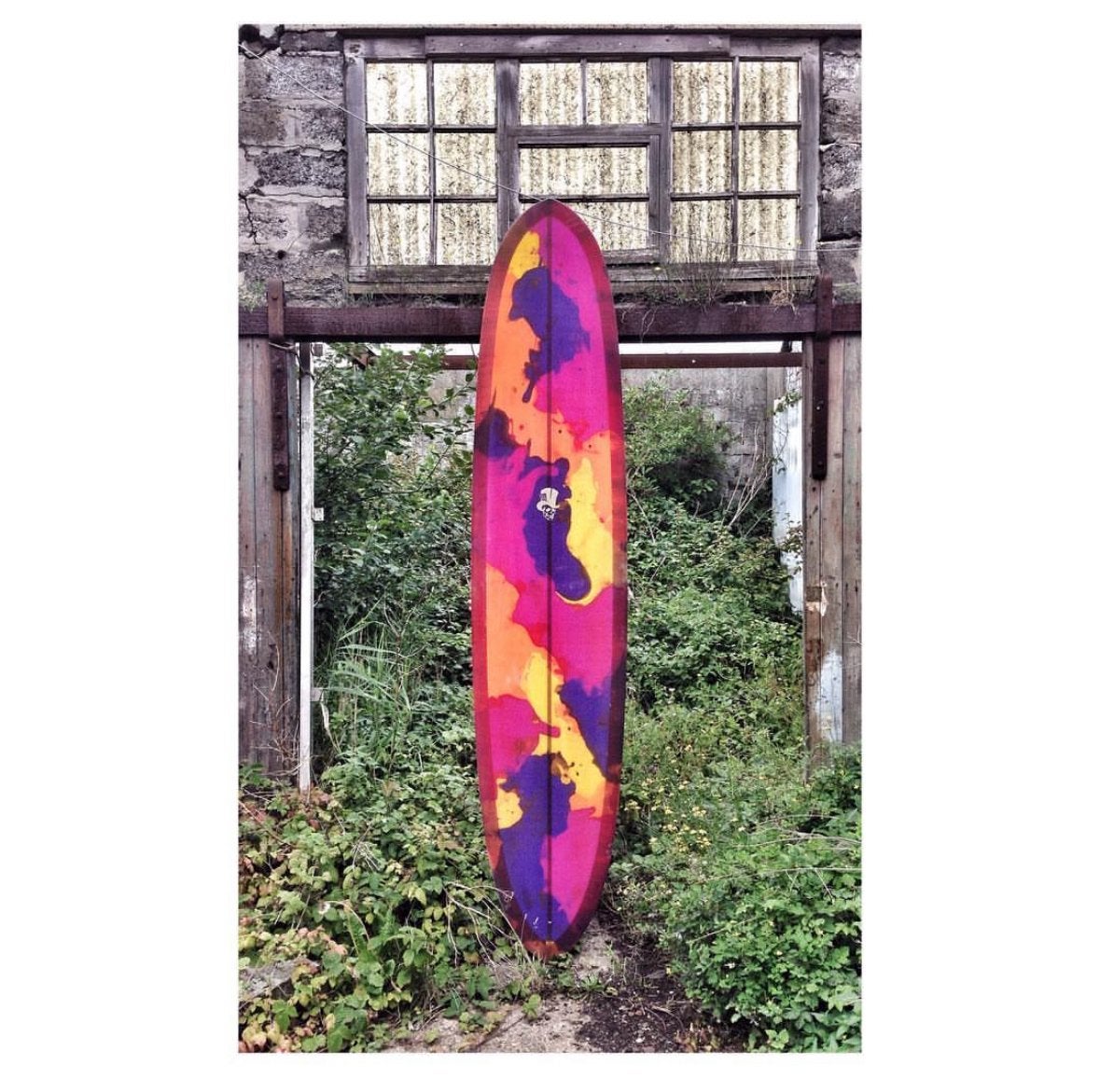 Longboard 9.2 (Angke - Flow and Soul) + 2x fins + leash, Ophalen, Zo goed als nieuw, Longboard