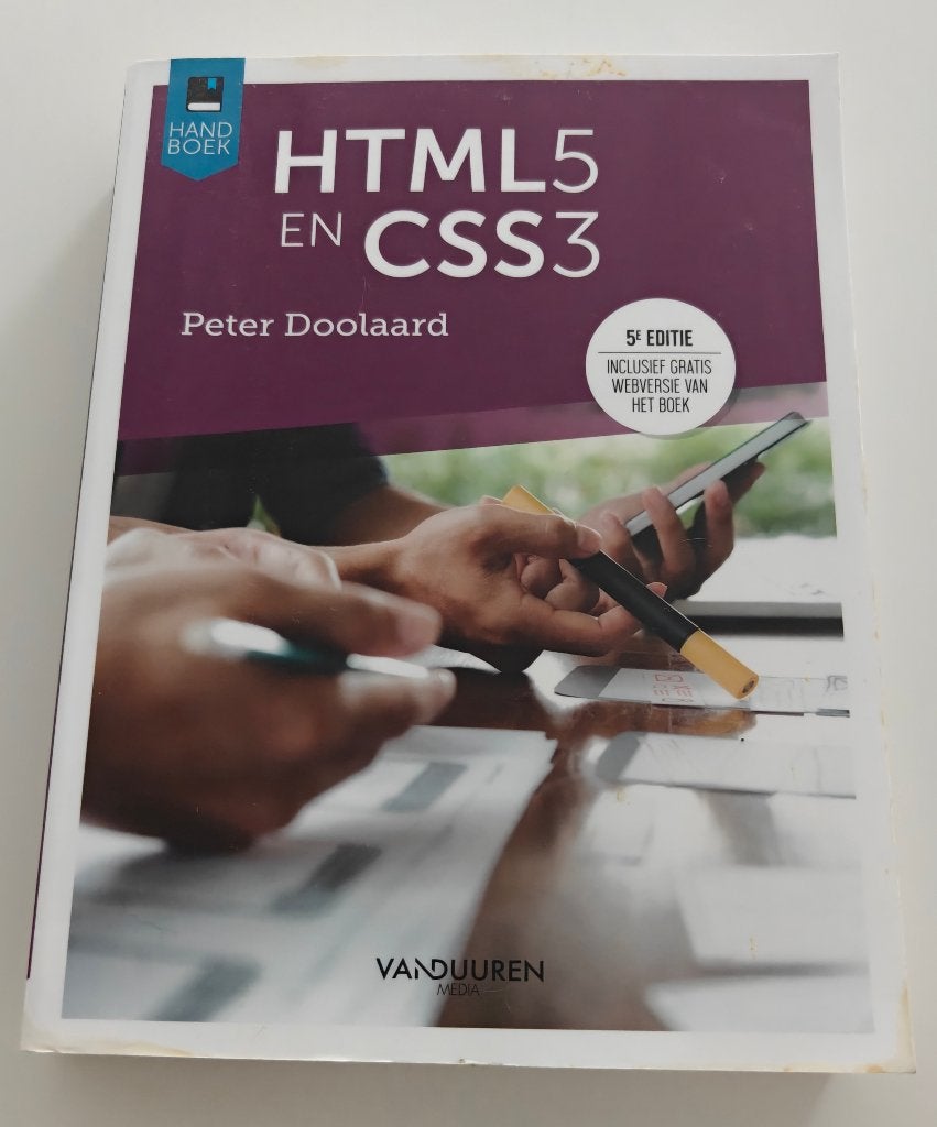 HTML5 & CSS3, Livres, Informatique & Ordinateur, Utilisé, Langage de programmation ou Théorie, Enlèvement
