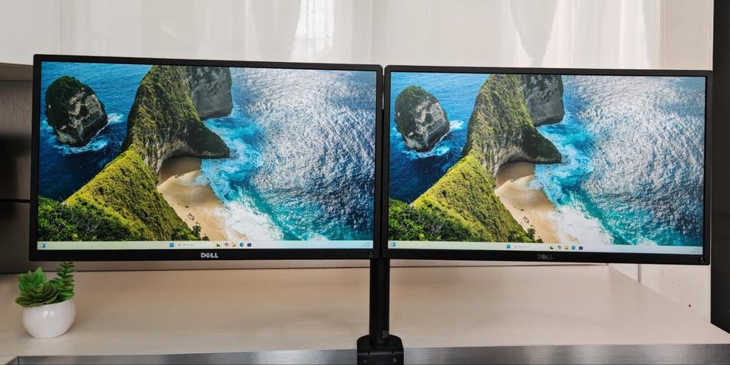 2x Écran PC professionnel Dell 24 pouces WLED iPS, Enlèvement, HDMI, Gaming, IPS