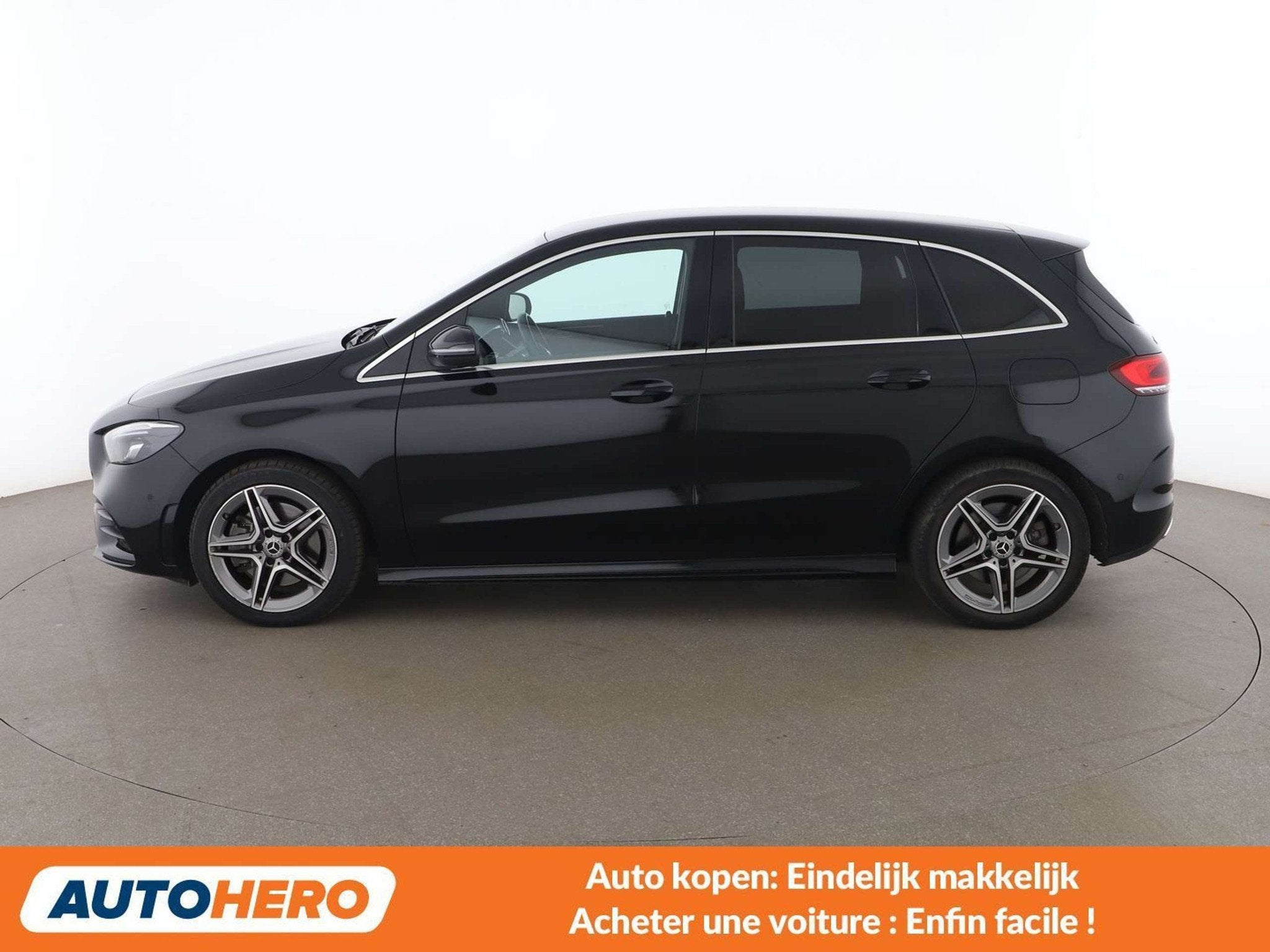 Mercedes-Benz B-Klasse 250 B 250e AMG Line (bj 2021), Auto's, Mercedes-Benz, 32 g/km, Gebruikt, Zwart, 1725 kg