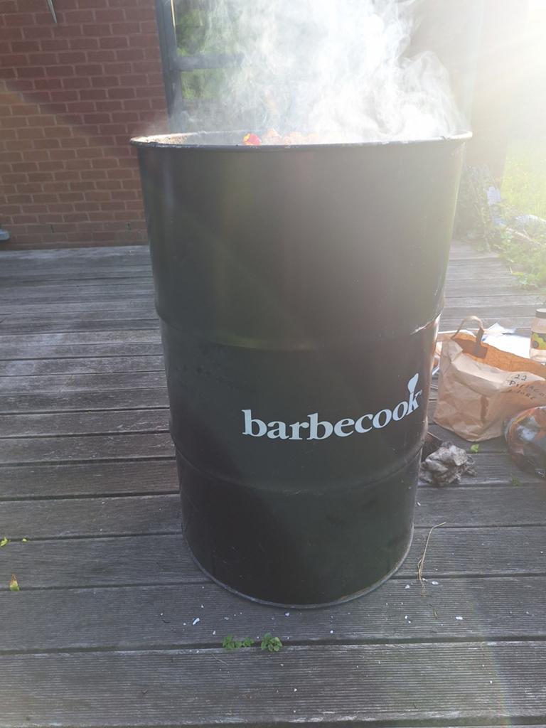Barbecue Barbecook + ustensiles, Enlèvement, Utilisé, Barbecook, Avec accessoires
