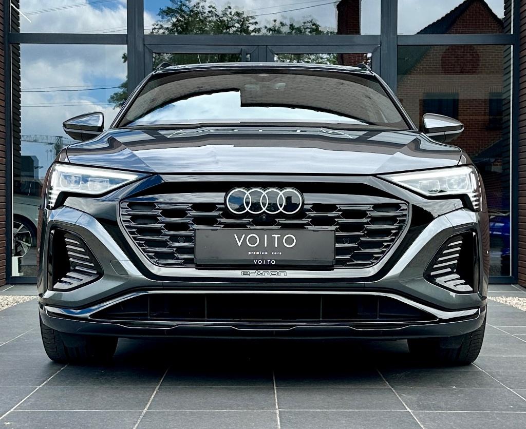 Audi Q8 e-tron Sportback 55 Quattro 2X S-LINE/PANO/B&O/TREKH, Auto's, Audi, Automaat, 0 cilinders, 1800 kg, Alcantara