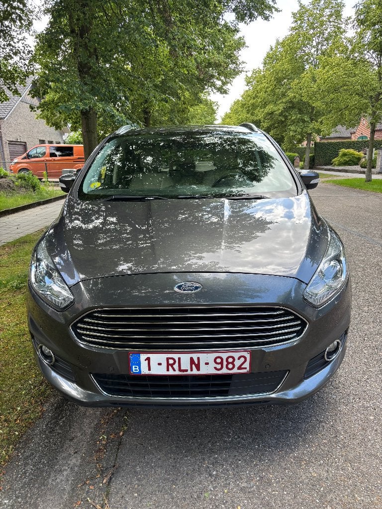 Auto S Max Titanium 2.0TD 150 PK Full Option automaat., Monovolume, 4 cilinders, 7 zetels, Leder