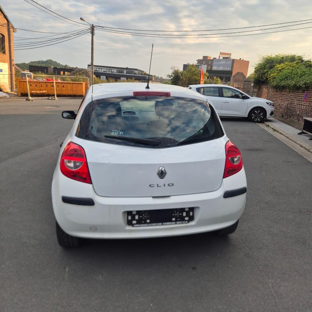 Renault clio 1.5 dci 2008 climatisation 0455/19.99.67, 15 cm³, Achat, 50 kW, 5 portes