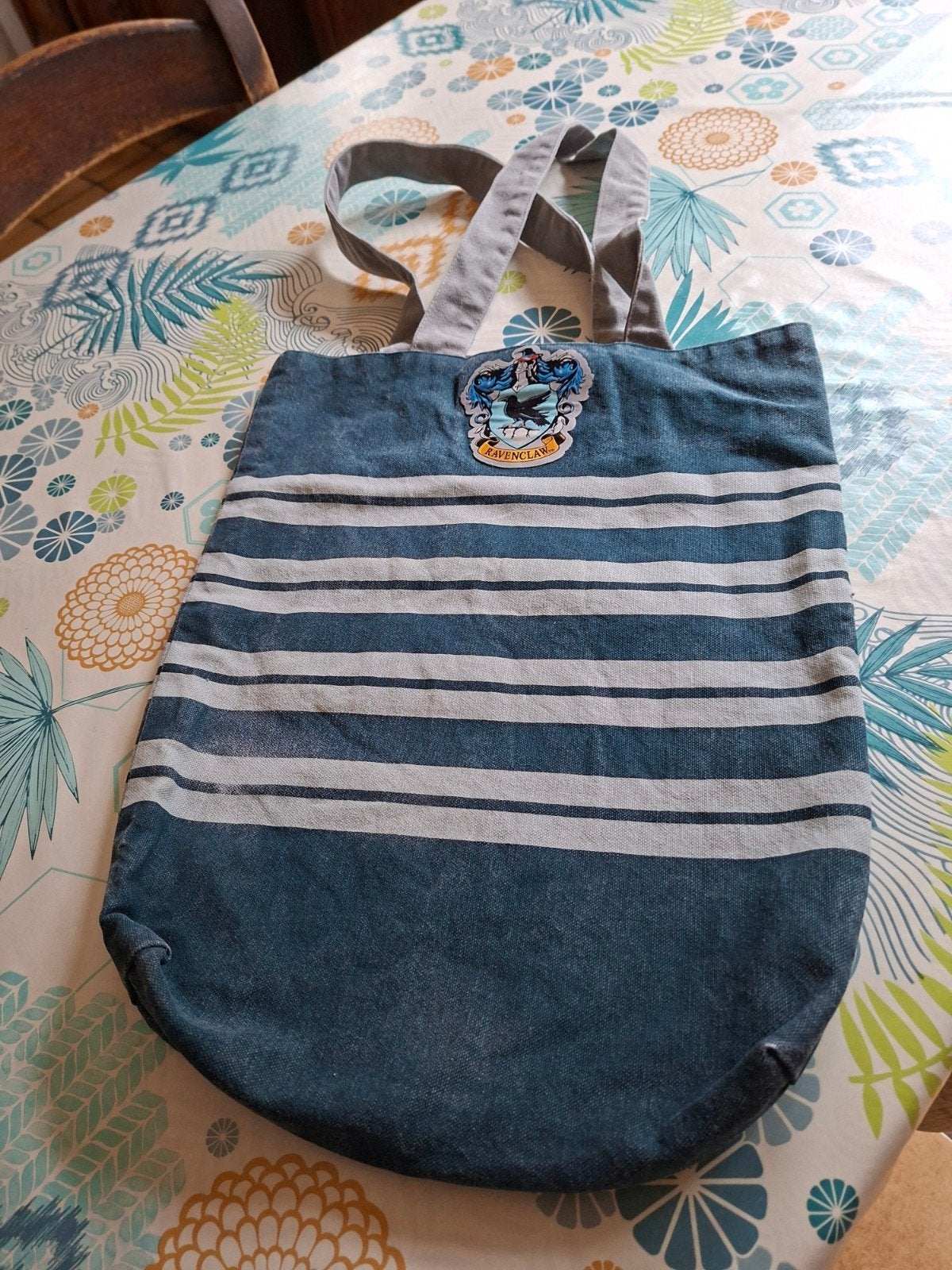 Sac Harry Potter. 40cm x 32cm x 8cm.
