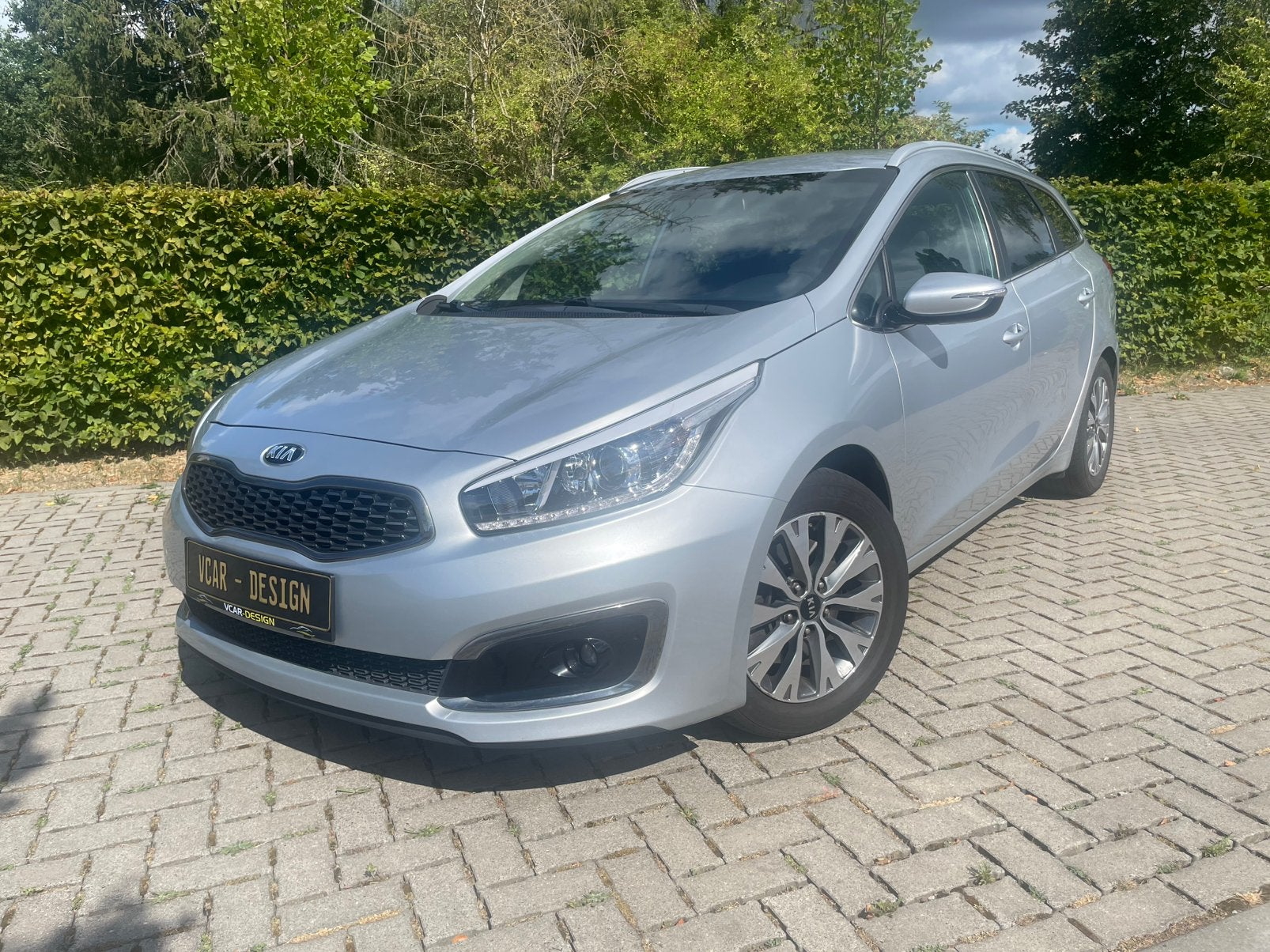 KIA CEED BREAK 2018 BENZINE MANUEEL/ 51301KM+12M GARANTIE, Voorwielaandrijving, Euro 6, 4 cilinders, Leder en Stof