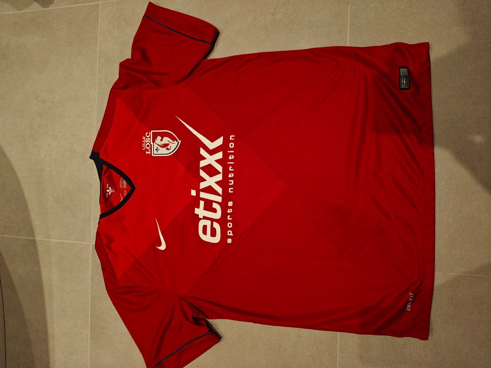 Lille homeshirt 75 jarig bestaan 27 Origi, Ophalen