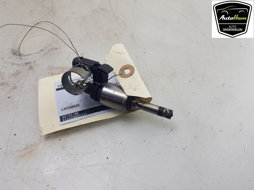 INJECTOR BRANDSTOF Skoda Rapid (01-2012/03-2022), Robert Bosch AG, Gebruikt, Skoda, Robert-Bosch-Allee 1
74232  Abstatt, DE