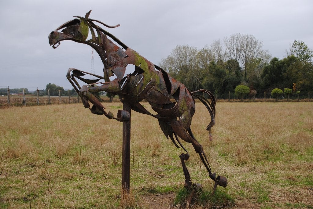 gesmeed metalen paard, Antiek en Kunst, Kunst | Overige Kunst, Ophalen
