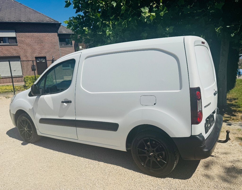 NICE PEUGEOT PARTNER 1.6HDi/climatisé/3 places/homologué, Euro 5, Achat, Alarme, Entreprise