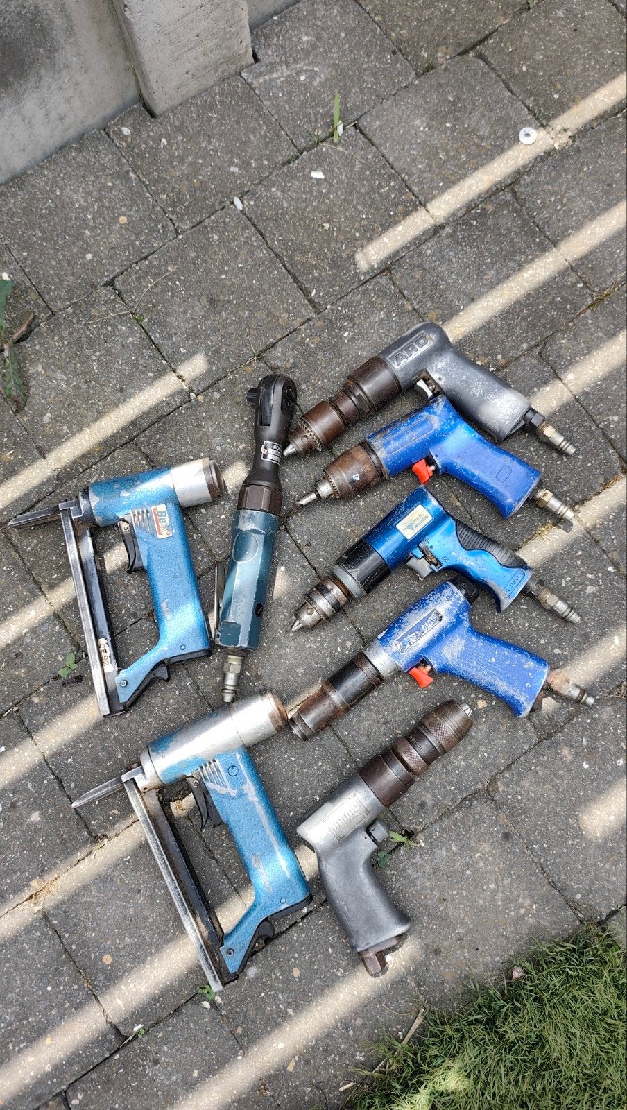 Professionele pneumatische gereedschapsset o.a. Bosch, ARO,, Doe-het-zelf en Bouw, Schildersmaterialen, Ophalen