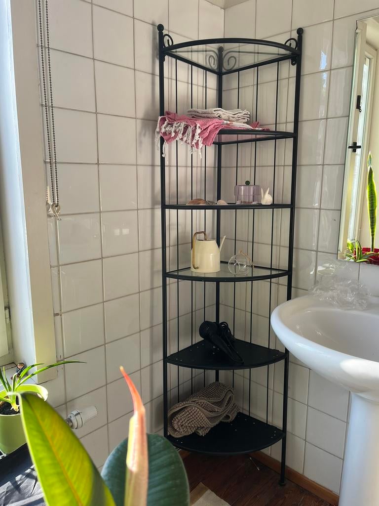 Zwarte metalen hoekkast / IKEA RÖNNSKÄR, Huis en Inrichting, Ophalen, Zo goed als nieuw
