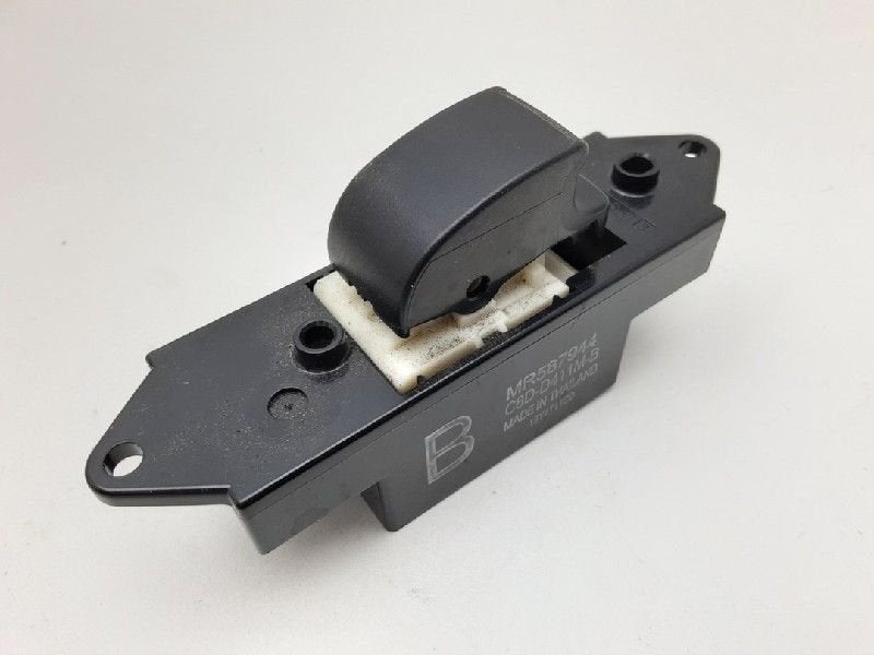 COMMUTATEUR VITRES ELECTRIQUES Mitsubishi ASX (|MR587944|), Utilisé, Mitsubishi