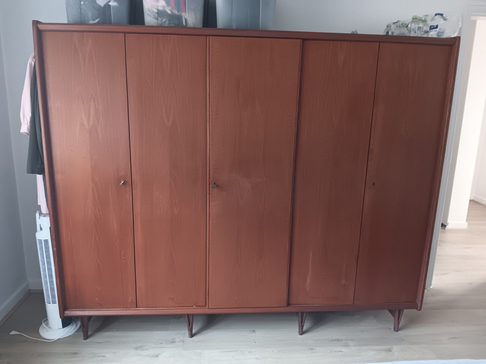 Vintage kleedkamerset, Ophalen