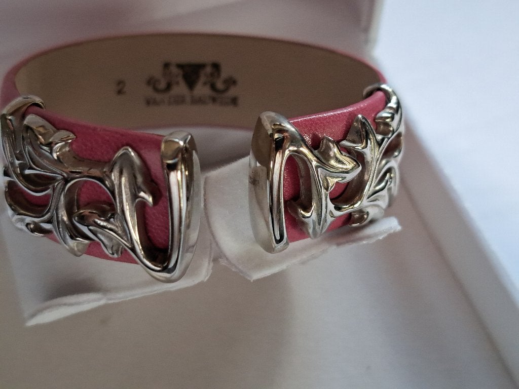 Bracelet cuir marque van derbauwede neuf jamais porté, Bijoux, Sacs & Beauté, Bracelets, Enlèvement ou Envoi, Neuf, Rose, Cuir