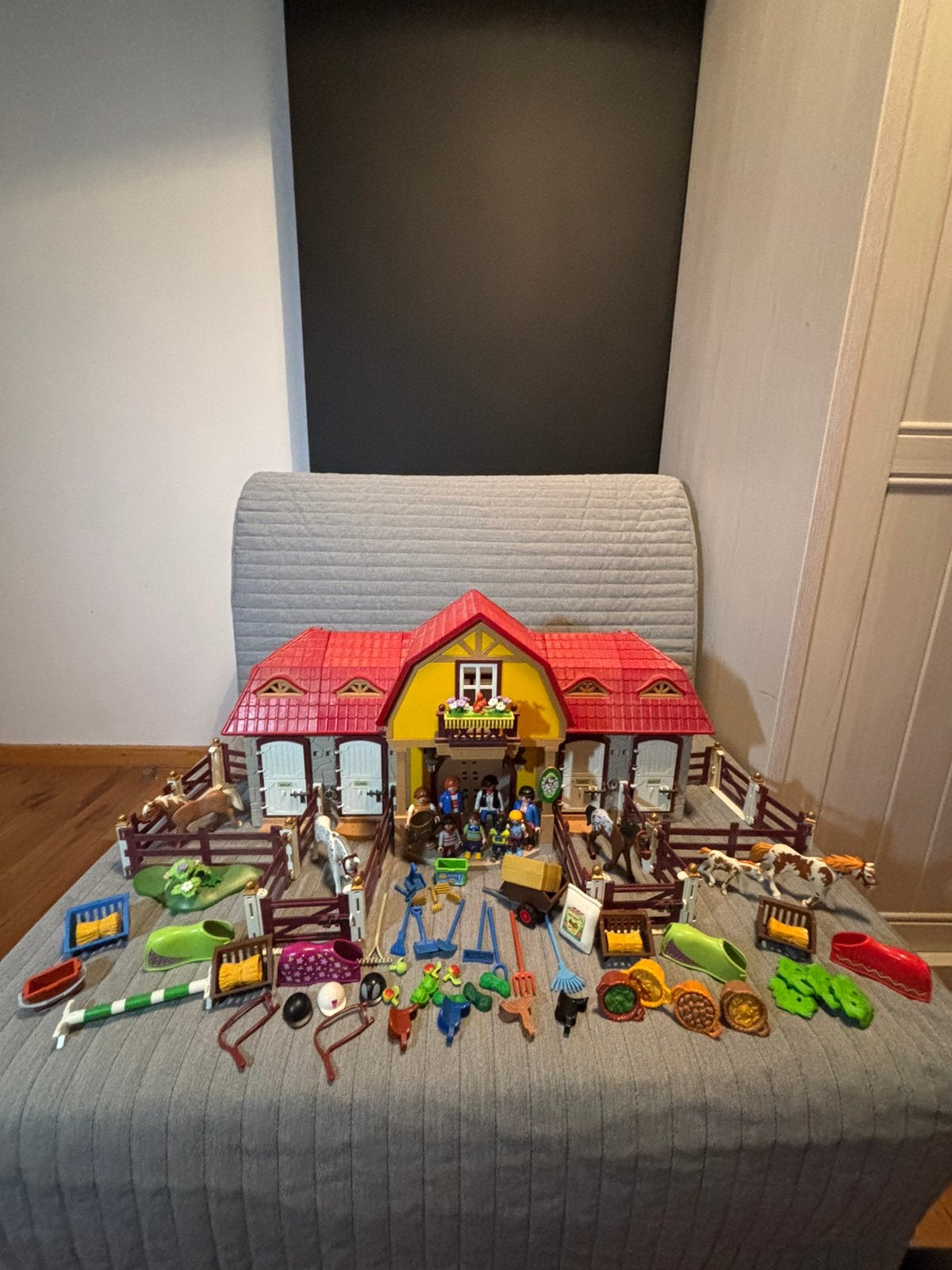 Playmobil écurie chevaux materiel grande, Enlèvement, Comme neuf