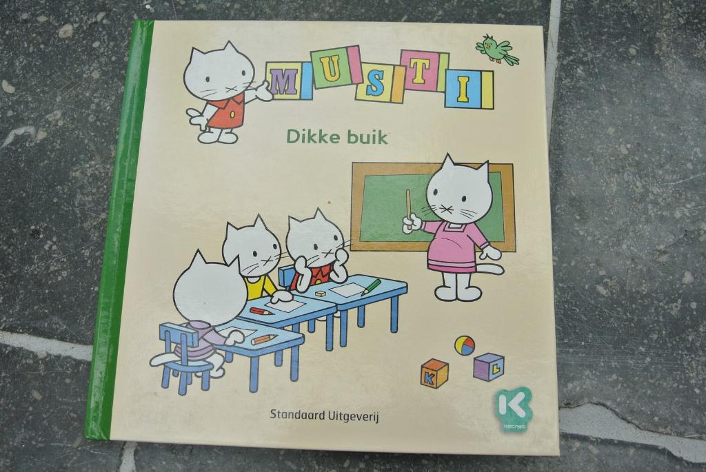 Musti: dikke buik, Boeken, Ophalen of Verzenden