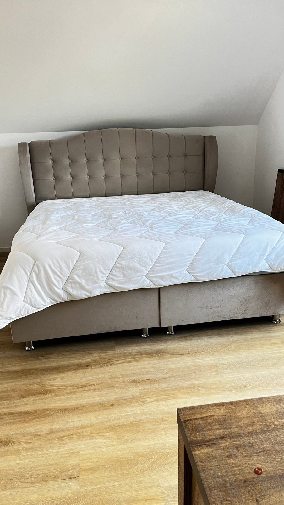 Boxspring 180x200 met opbergruimte, Ophalen, Beige, Tweepersoons, Zo goed als nieuw