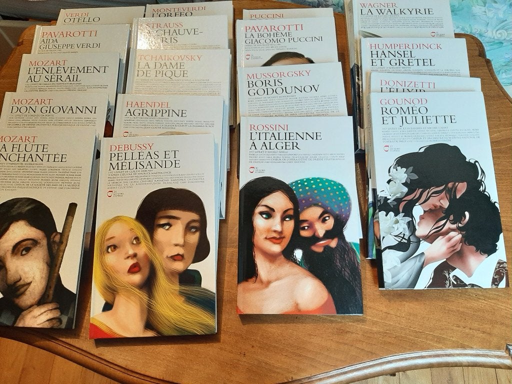 19 livrets Opera avec+ CD et 2  DVD.  10 € le livret complet, Enlèvement ou Envoi, Opéra ou Opérette, Mozart