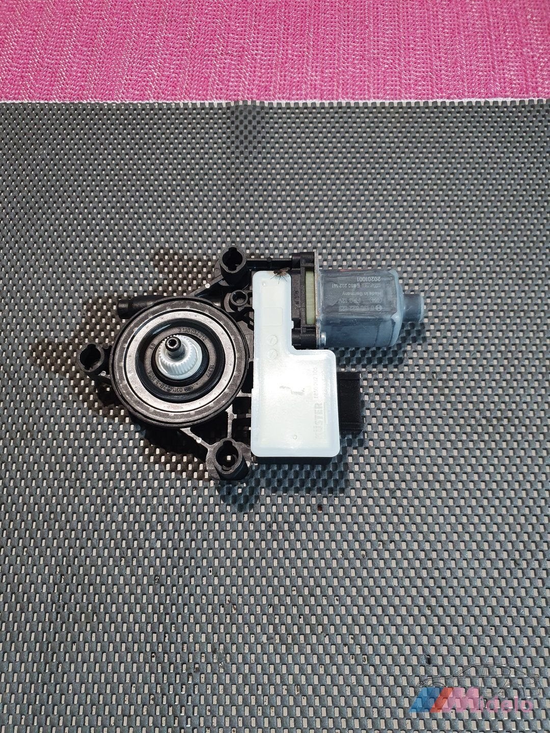 raammotor recht achter vw golf 8 artikelnr 5q0959407g, Gebruikt, -, Volkswagen, -