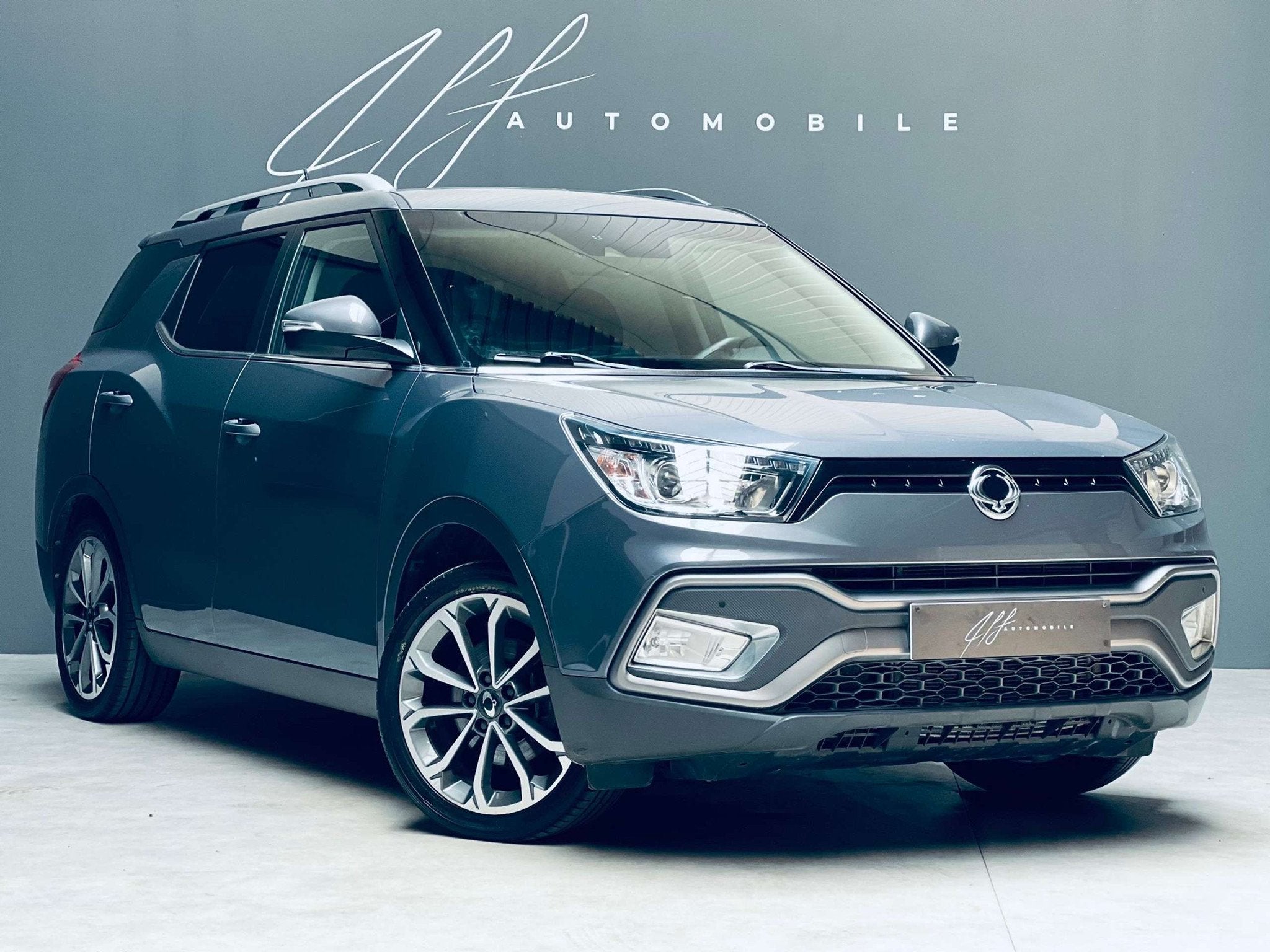 SsangYong XLV 1.6i *CLIMATISATION*GPS*CAMERA DE RECUL*, 94 kW, Argent ou Gris, Achat, Euro 6