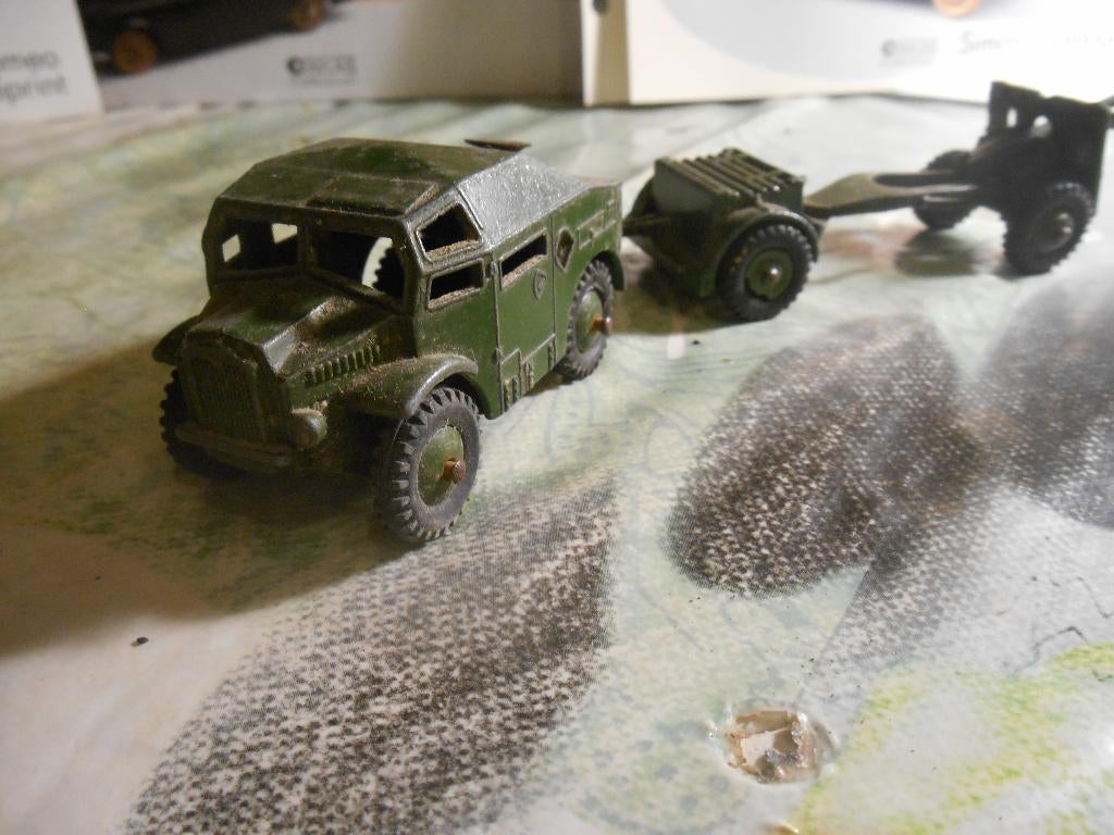 Dinky toys 688, Enlèvement ou Envoi, Utilisé, Bus ou Camion, Dinky Toys