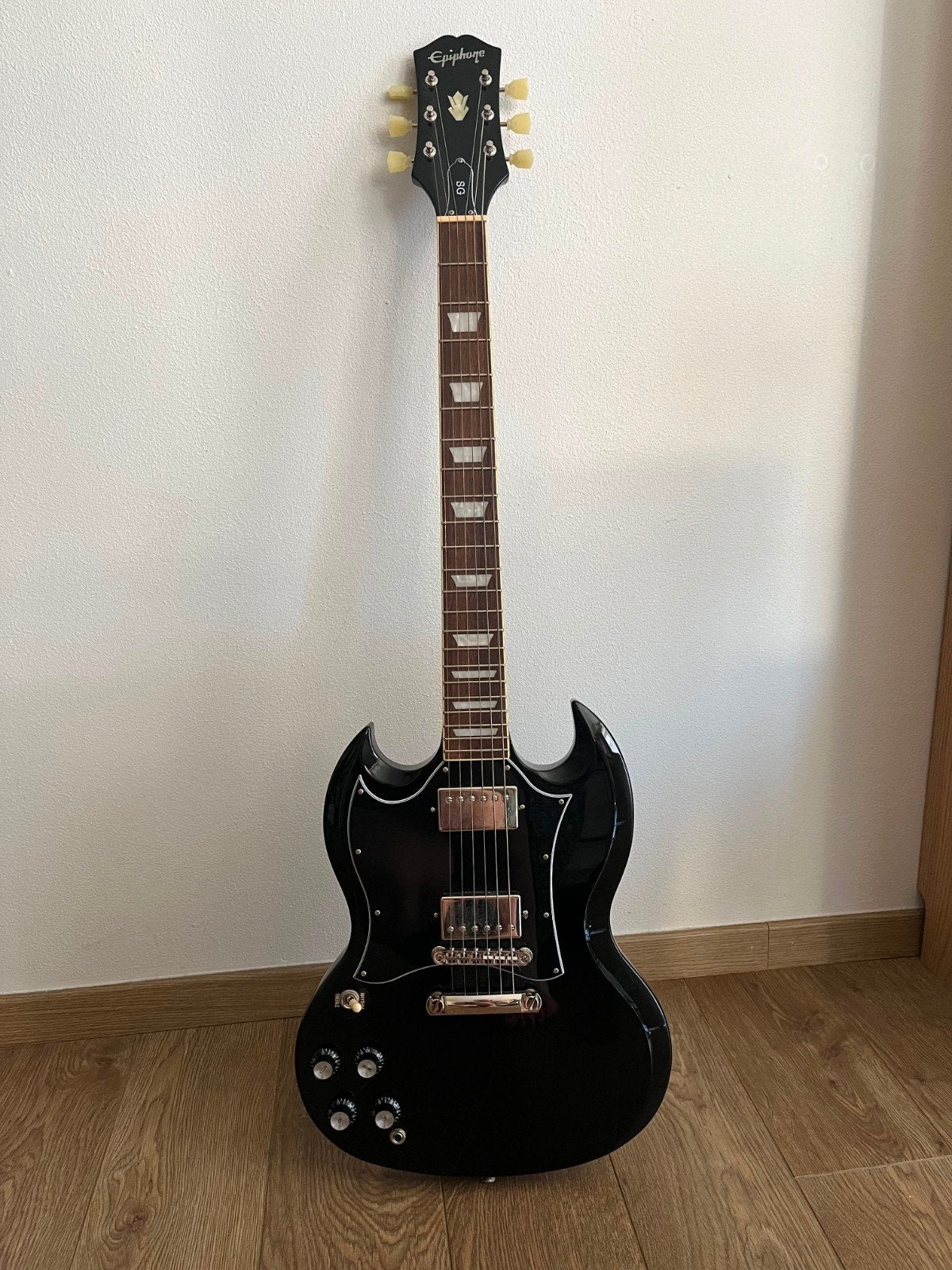 Epiphone SG Left-Handed (linkshandig) zwart + Tobago gigbag, Ophalen, Epiphone