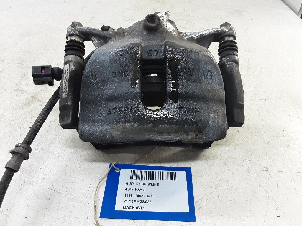 ETRIER DE FREIN AVANT DROIT Audi Q3 Sportback (F3N), Utilisé, Audi