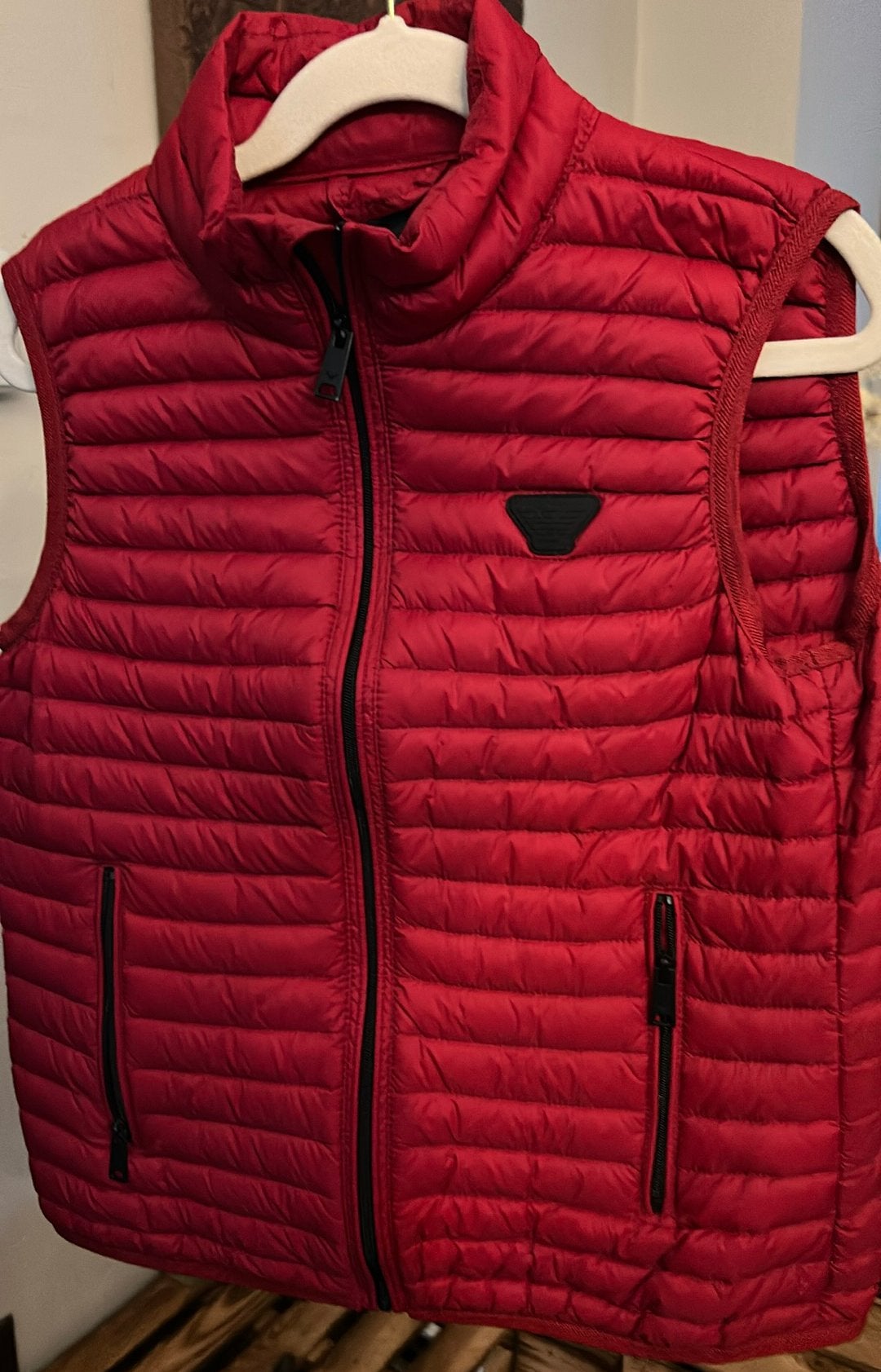 Emporio Armani bodywarmer kids, Vêtements | Hommes, Blousons sans Manches, Enlèvement, Comme neuf