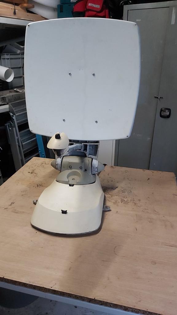 Antenne satellite automatique, Enlèvement