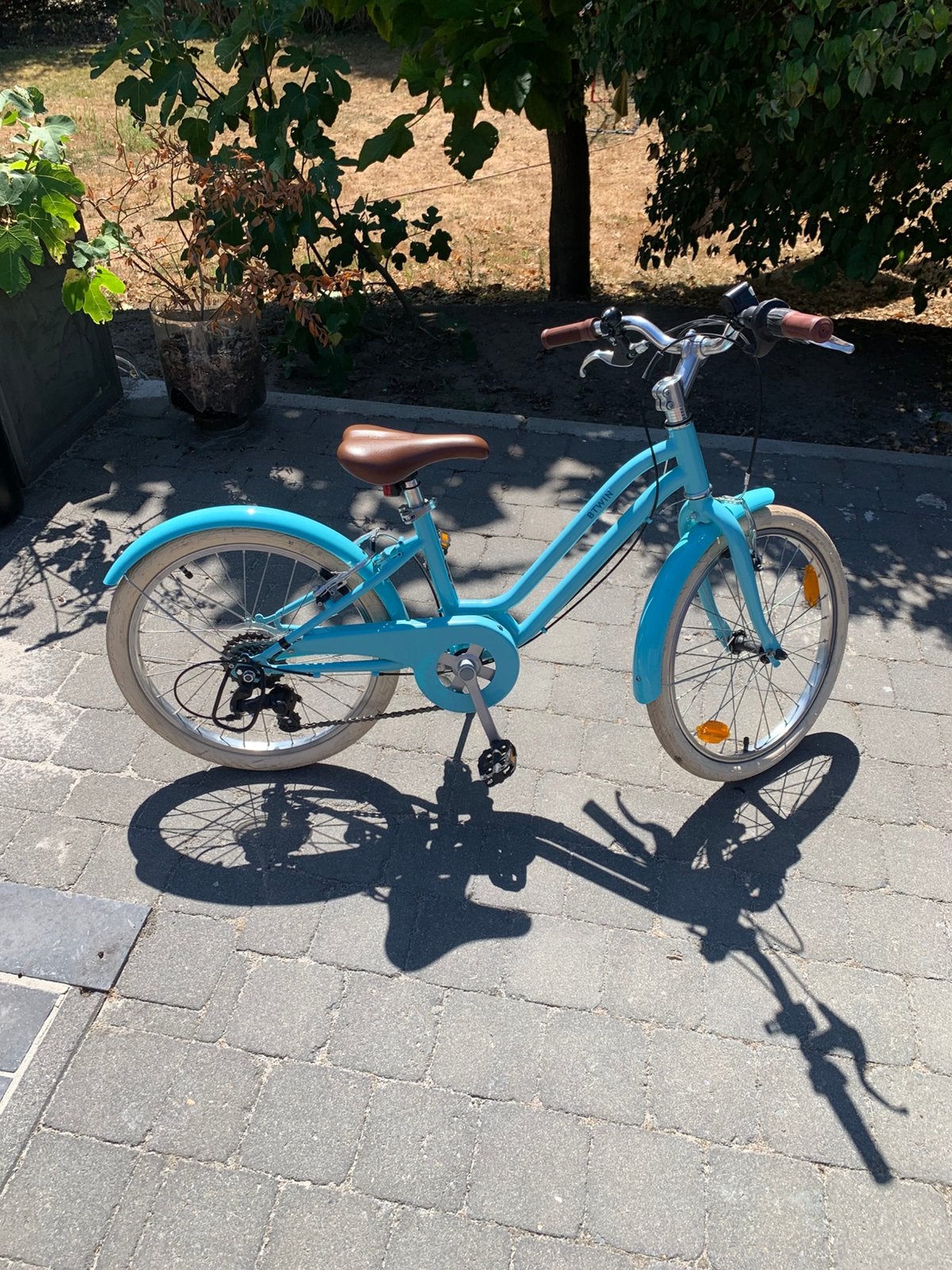 Meisjesfiets B-twin 20inch, Fietsen en Brommers, Ophalen, Gebruikt, Velgrem, 20 inch of meer