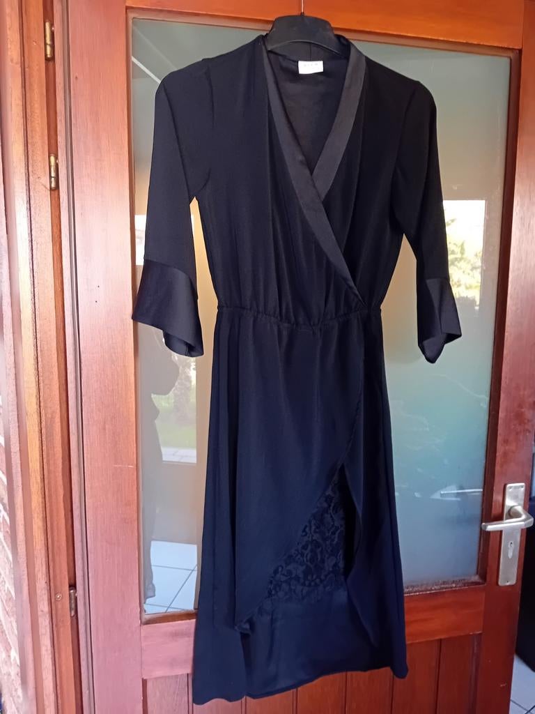Elegant  zwart Kleedje maat  extra small, Kleding | Dames, Ophalen, Zwart