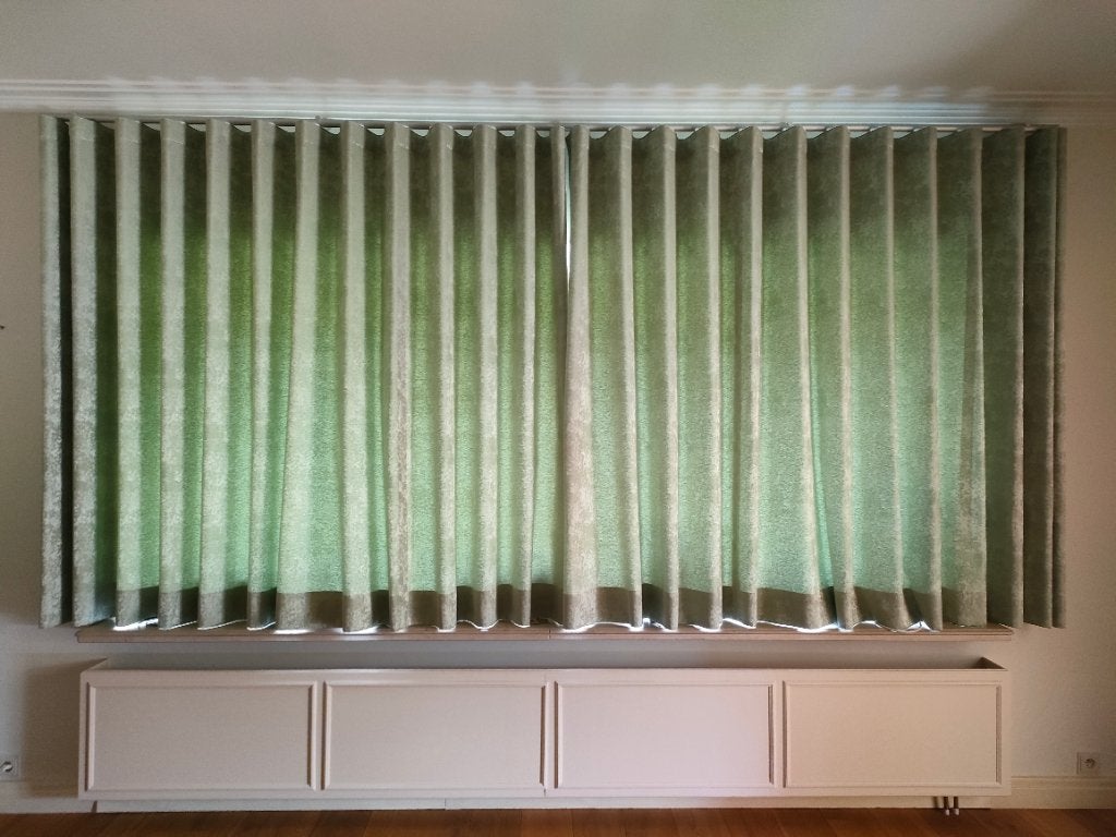 rideaux courts en vert tendre, Maison & Meubles, 380 cm, Velours, 175 cm, Comme neuf