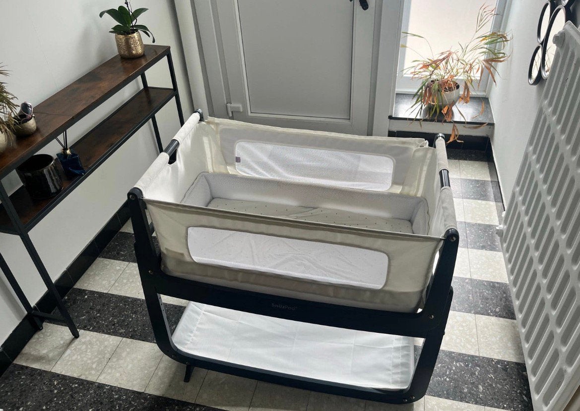 SnuzPod baby co-sleeper wieg 0-7 maanden, mooie staat, Kinderen en Baby's, Ophalen, Zo goed als nieuw, Wieg
