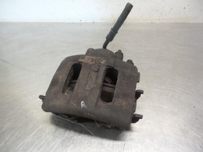 Etrier de frein (pince) avant droit d'un Jeep Grand Cherokee, Autos : Pièces & Accessoires, Freins & Transmission, Jeep, Utilisé