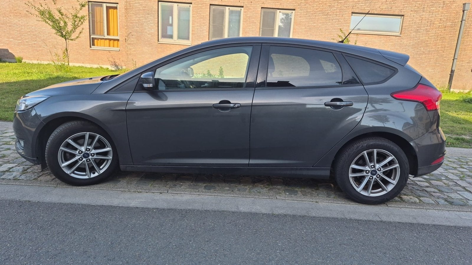 Ford Focus 1.0I–08/2015–150.000 km–Gekeurd voor verkoop, Auto's, Ford, Focus, Stof, Bedrijf, 5 deurs